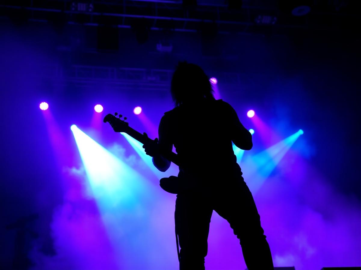 AMP / RIOT Tour